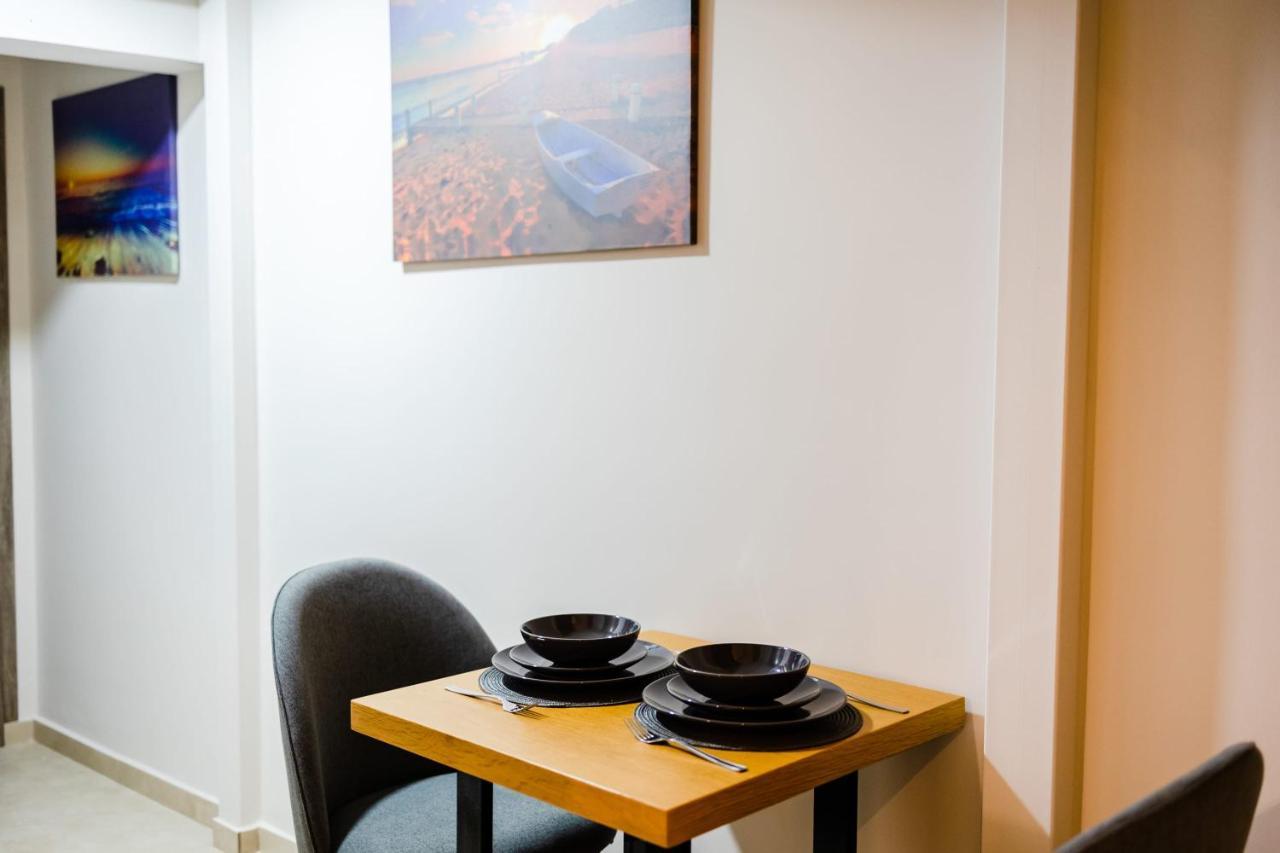Uncover Kalamata'S Hidden Gem - Cosy City Nest Buitenkant foto